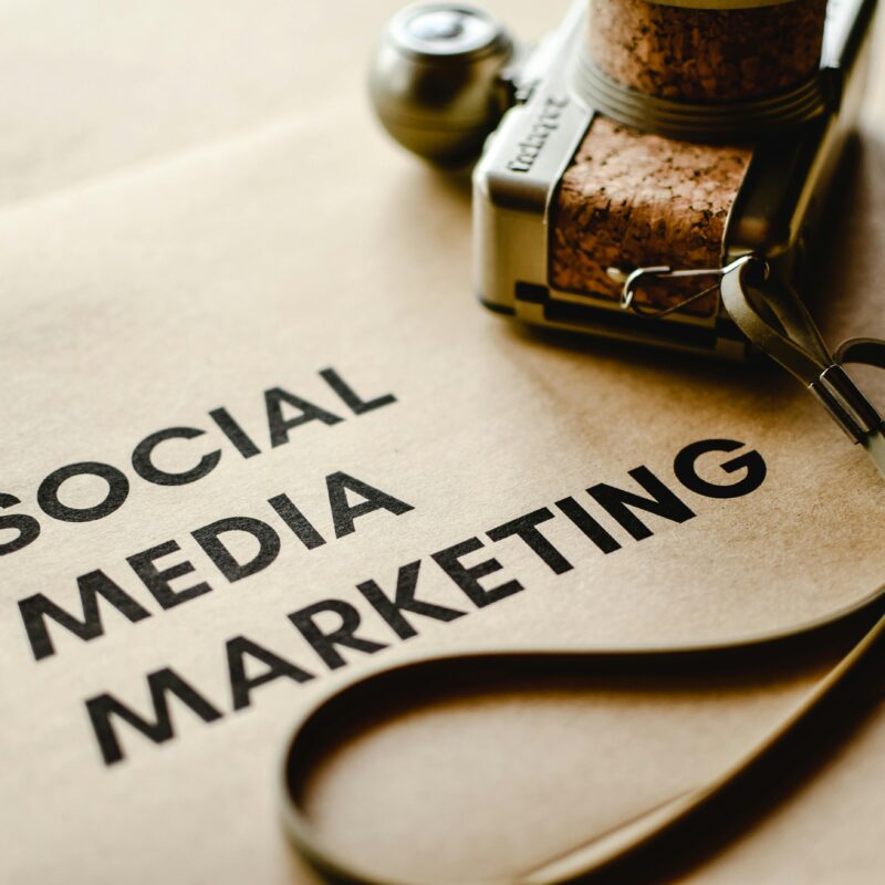 how to monetize social media